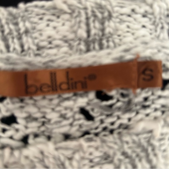 Belldini Light Gray Open Weave Scoop Neck Sweater - Picture 4 of 4